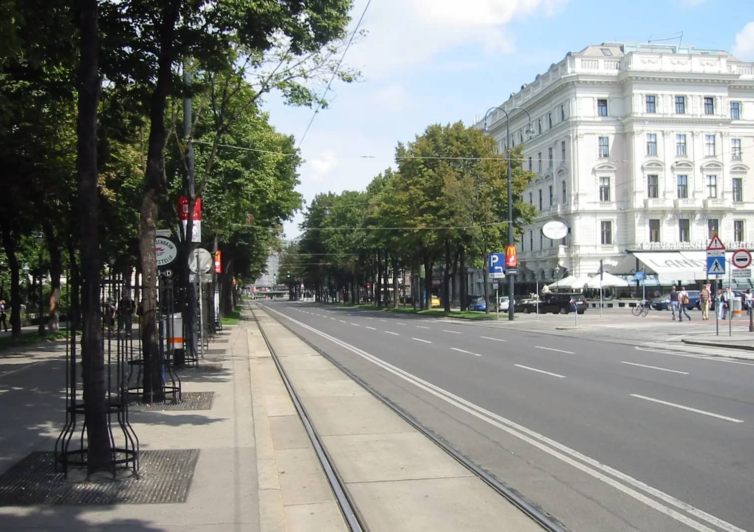 Vienna City Hall and Ringstrasse, Austria