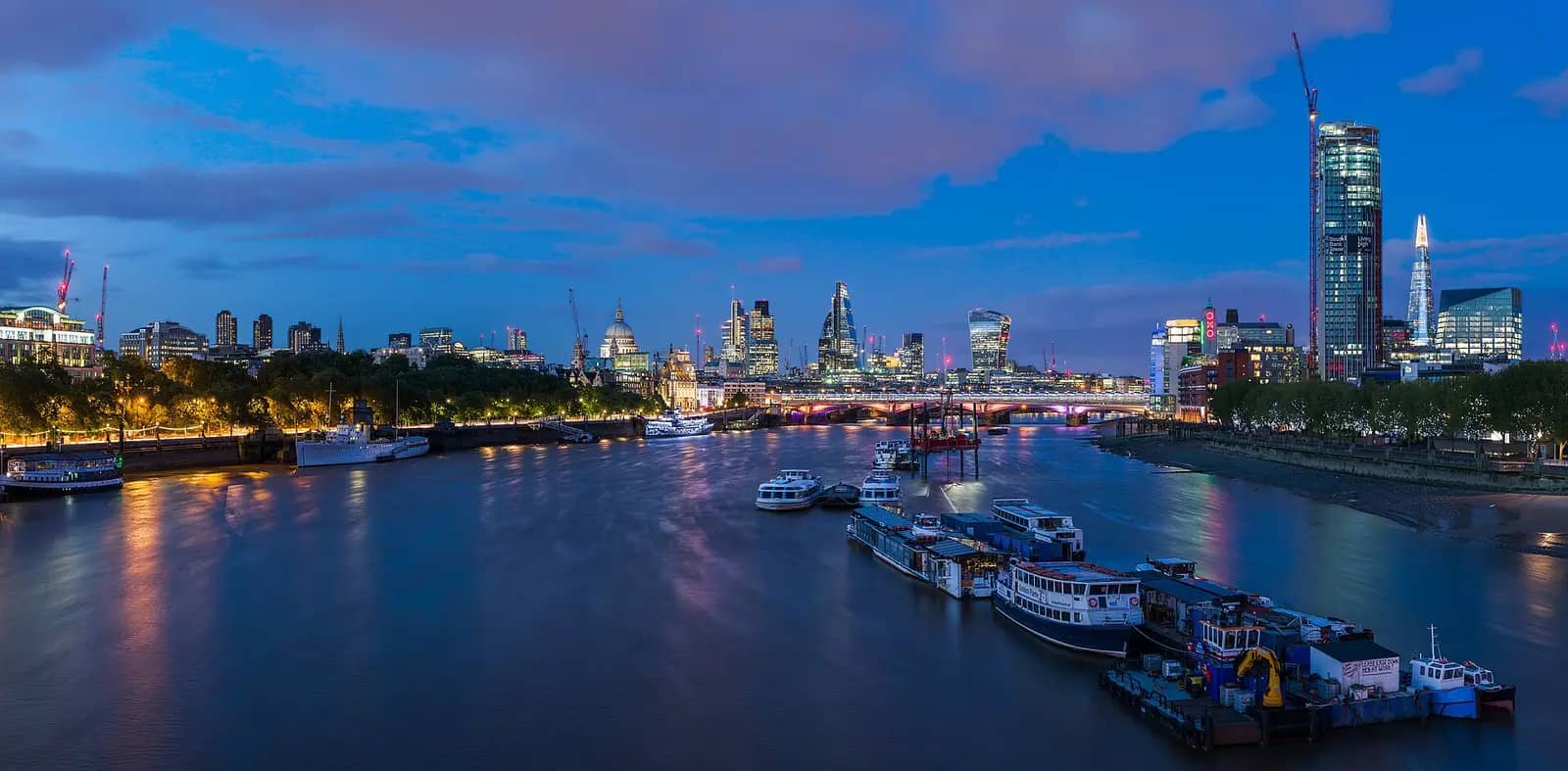 Thames and the City of London, United Kingdom